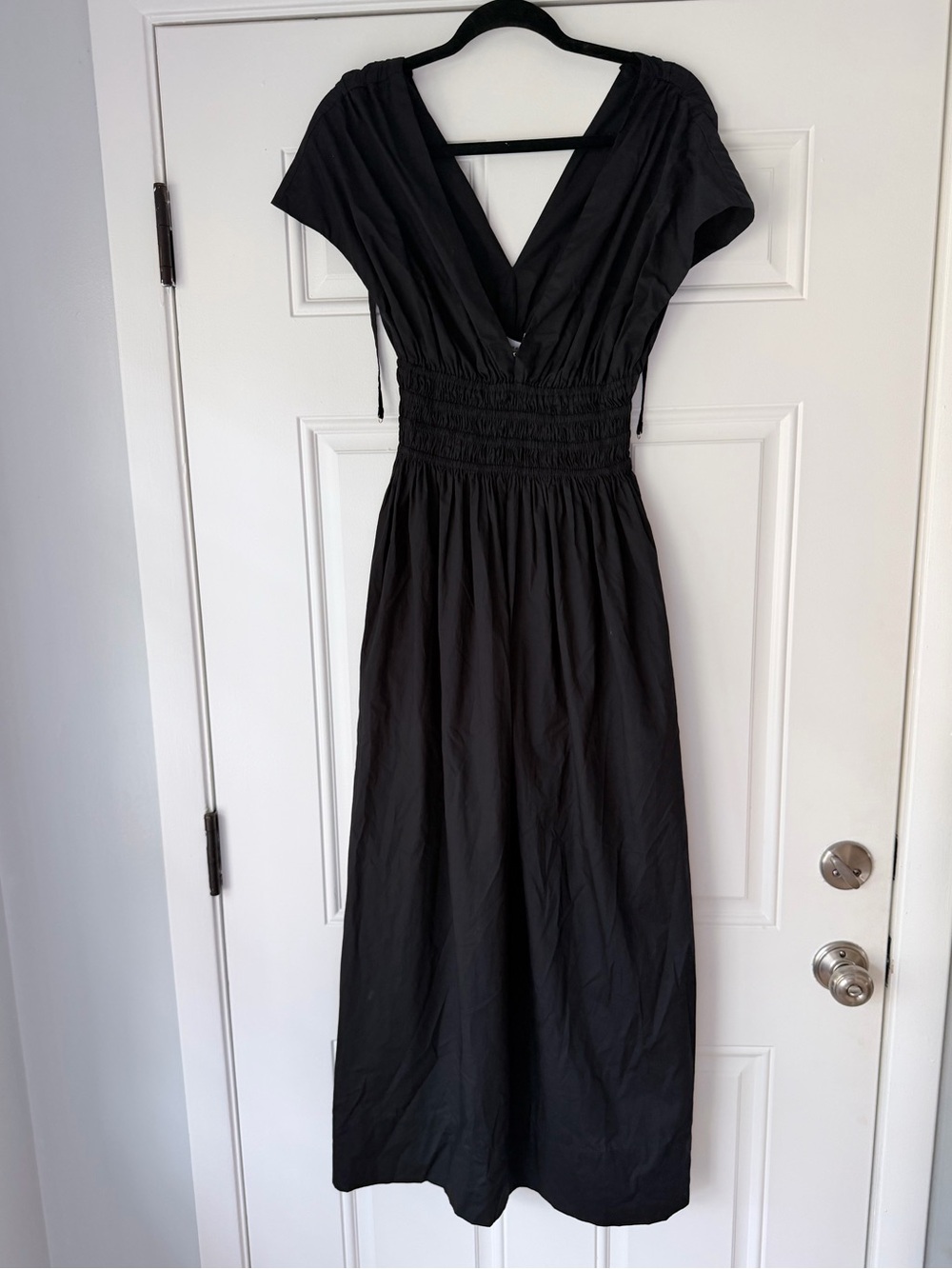 NWT Faithfull The Brand Agnes Midi Dress black Size 4‎ s v-neck poplin organic